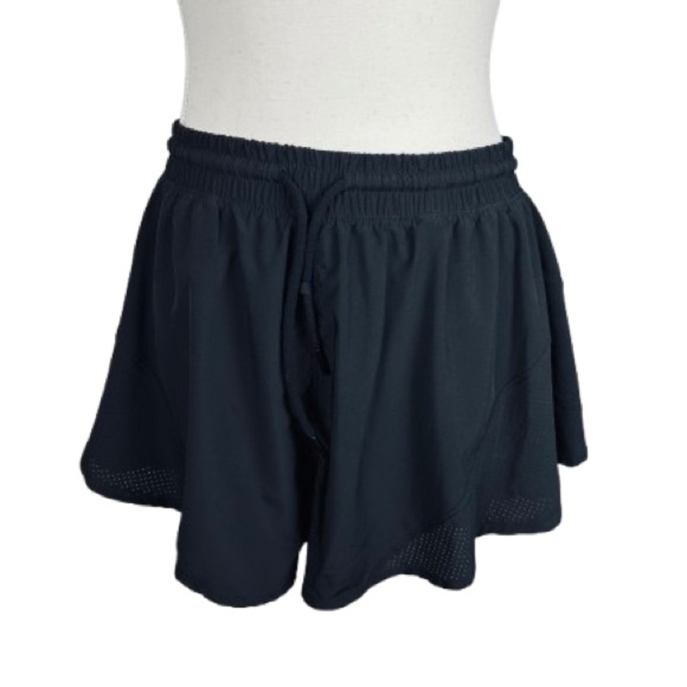 Mondetta Women's Black Athletic Shorts with Built In Liner Size S